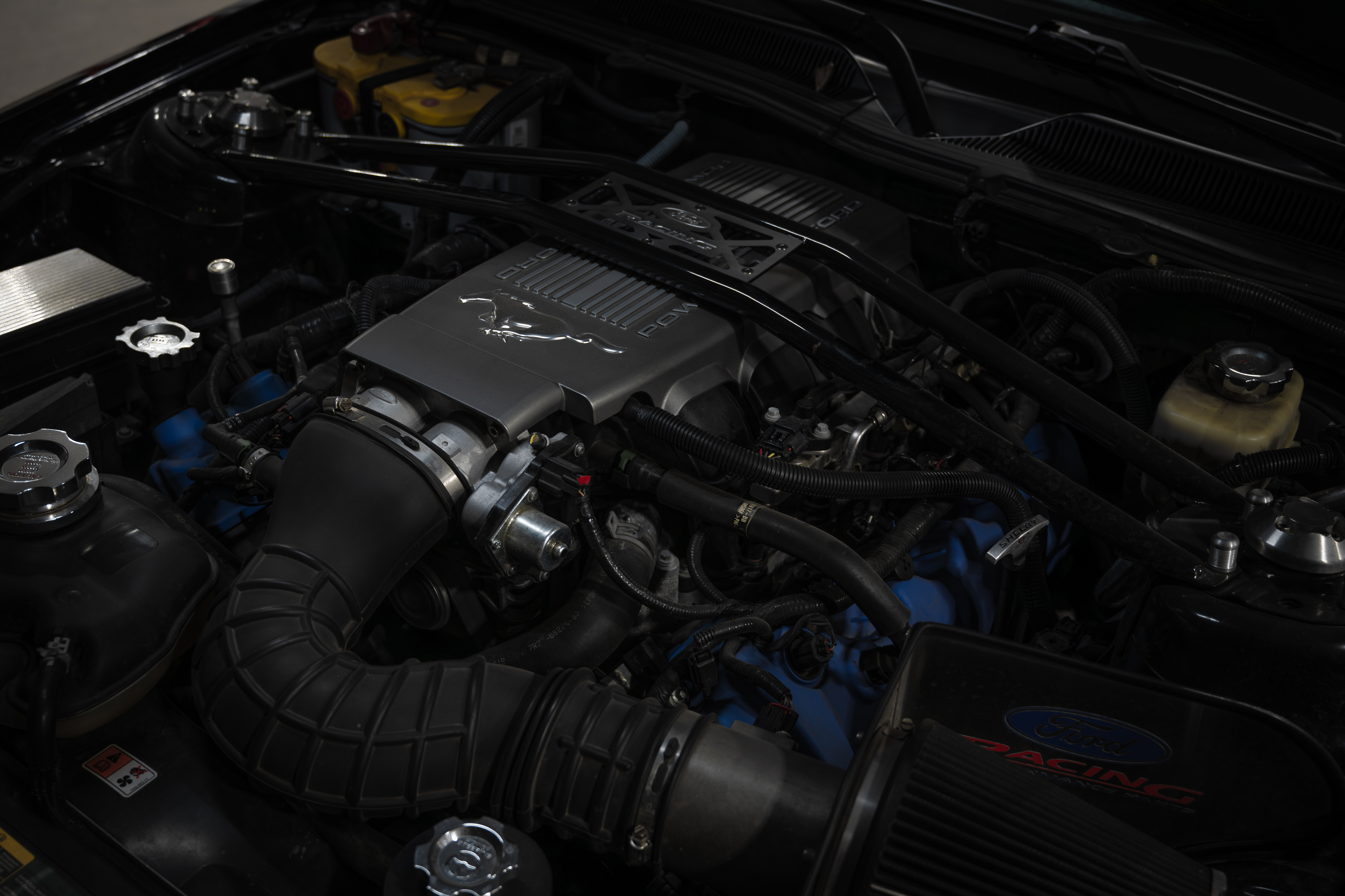 Ford 4.6L 3V engine bay